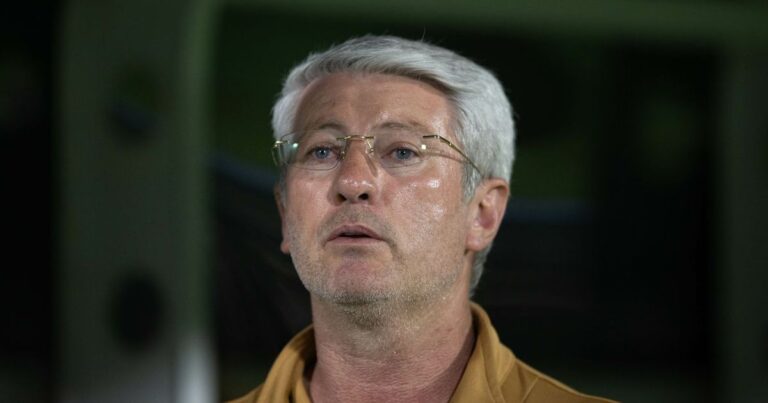Athletico e suas "duas Copas do Mundo" na Série B