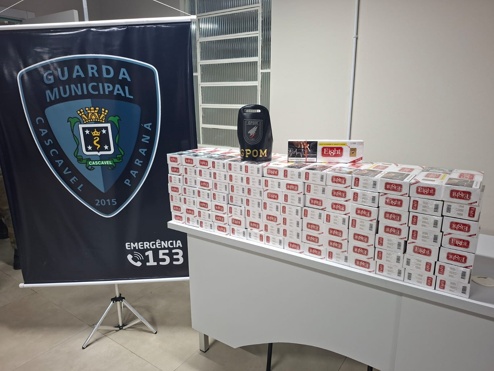 Flagrante de contrabando de cigarros em Cascavel