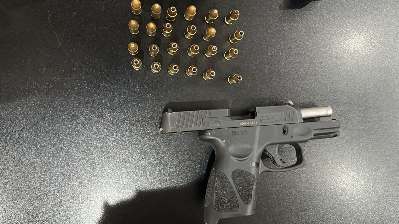 PCPR prende homem em flagrante pelo porte ilegal de arma de uso restrito em Curitiba