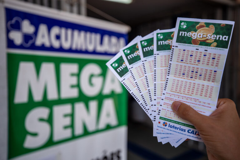 Prêmio da Mega-Sena pode chegar a R$ 27 milhões neste sábado