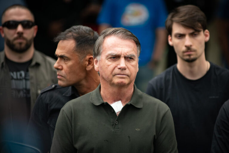 Partido Liberal critica prisão de Bolsonaro e a considera desnecessária