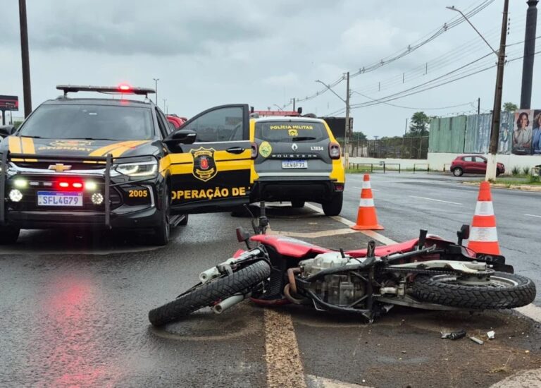 Tragédia em Maringá: pai morre e filho de 15 anos fica ferido em acidente de moto