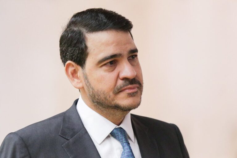 Messias busca apoio no Senado enquanto Alcolumbre ignora pedido