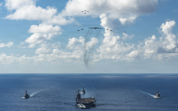 USS Gerald R. Ford entra no Caribe em meio à tensão com a Venezuela