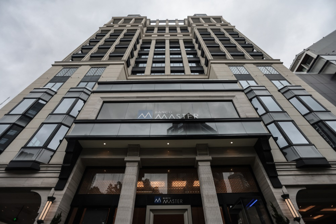 CVM processa chefe de gabinete de Ibaneis e governo do DF