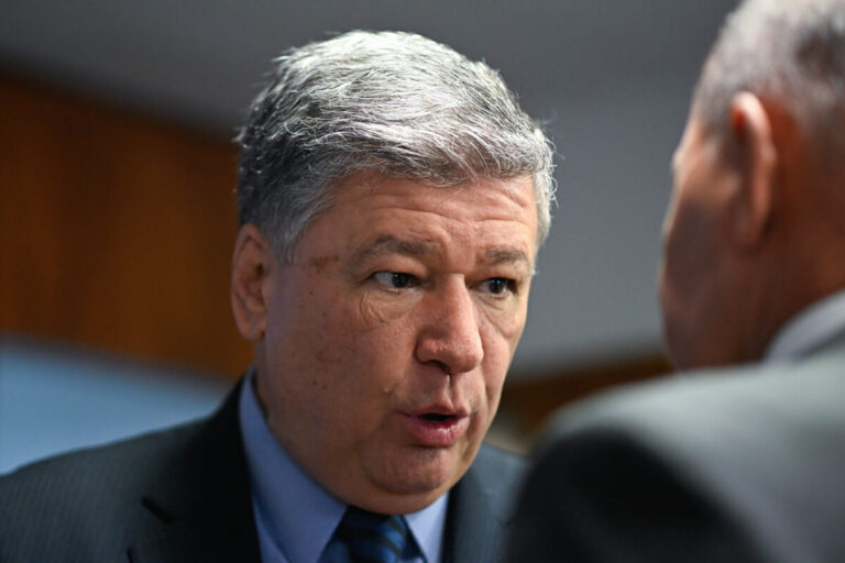 CPMI do INSS pode ser estendida por mais 60 dias, afirma Carlos Viana