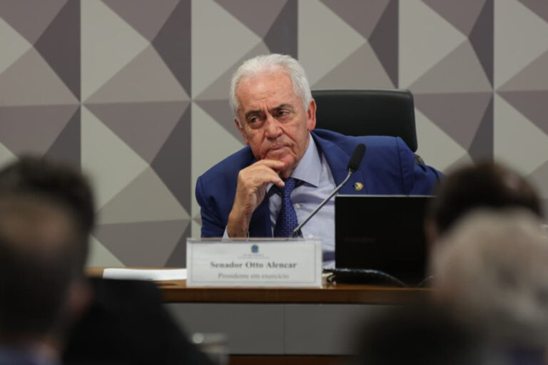 Análise da indicação de Jorge Messias ao STF pode ficar para 2026