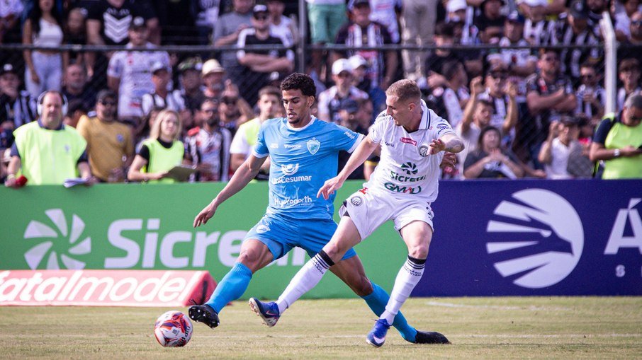 Londrina e Operário definem o campeonato no Estádio do Café (Foto: Rafael Martins/Londrina EC)
