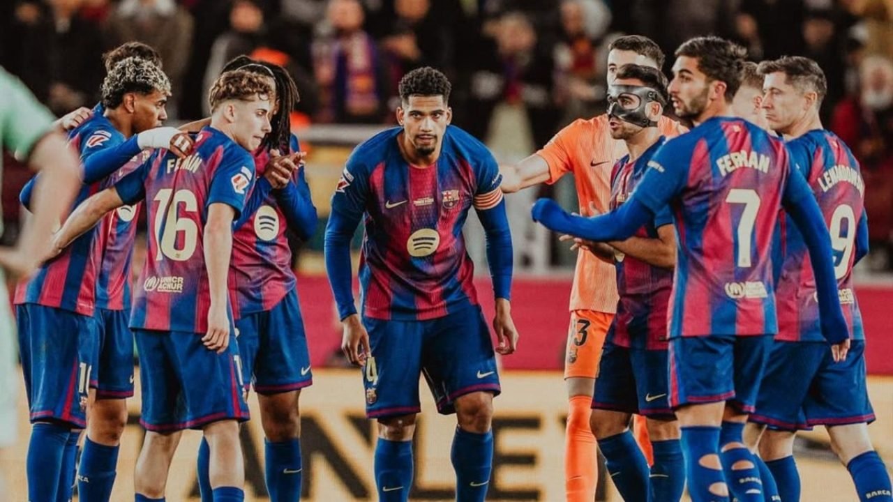 Capitão do Barcelona revela torcida pelo Inter e alfineta Grêmio — Foto: Reprodu