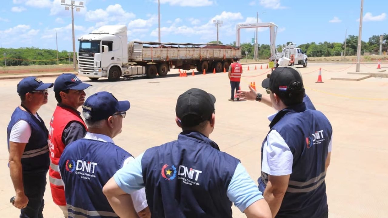 Ajustes na Ponte da Integração — Foto: H2FOZ