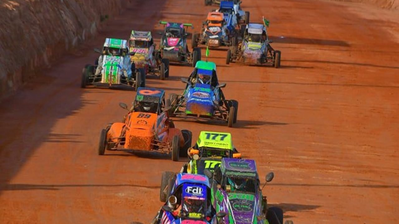 Carlos Henrique e Iwan Mykytczuk são os campeões do kartcross no Paraná