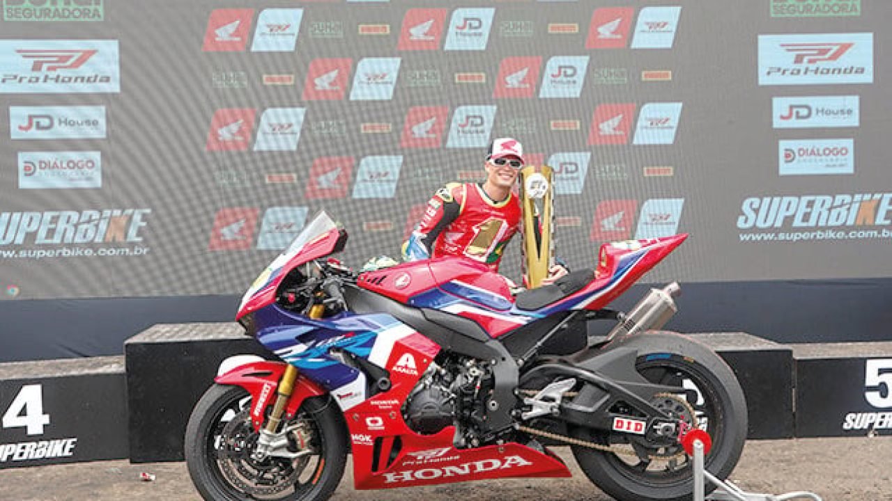 Erich Granado é hexacampeão do SuperBike
