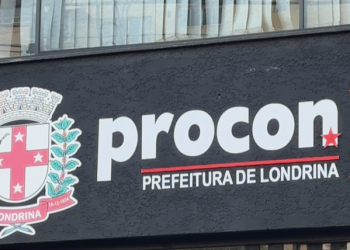 Foto: Logo Tarobá - Branco