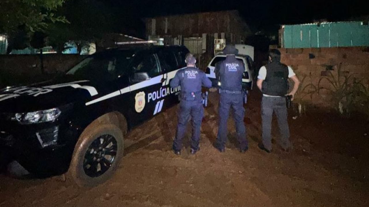 Equipe policial realiza operação contra comercialização de crack na cidade de La