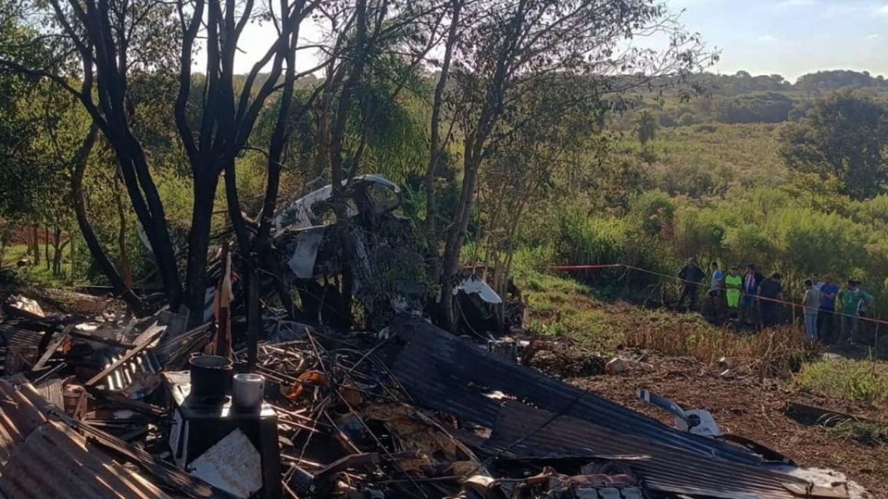 190426-queda-aeronave-paraguai