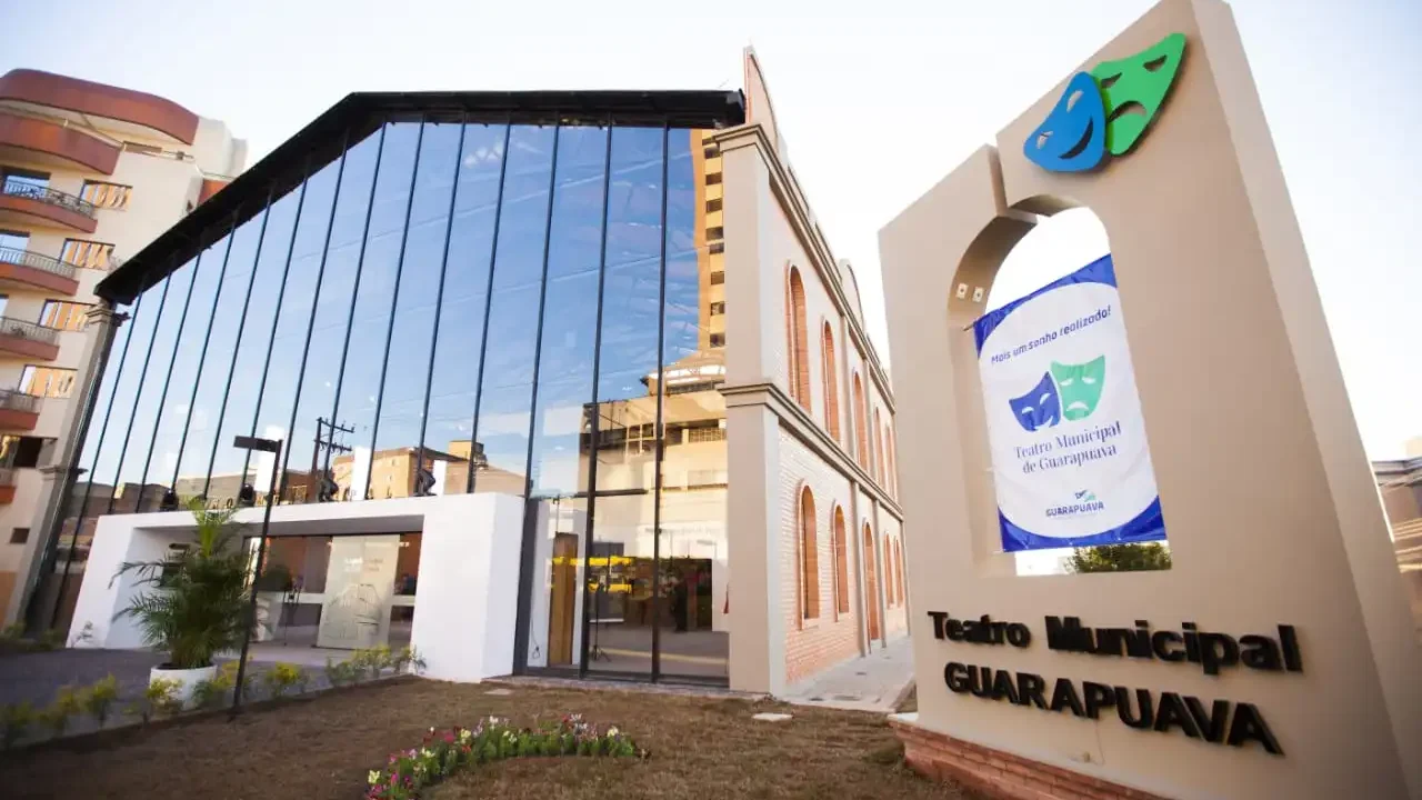 Inscrições para uso do Teatro Municipal de Guarapuava em 2026 seguem abertas
