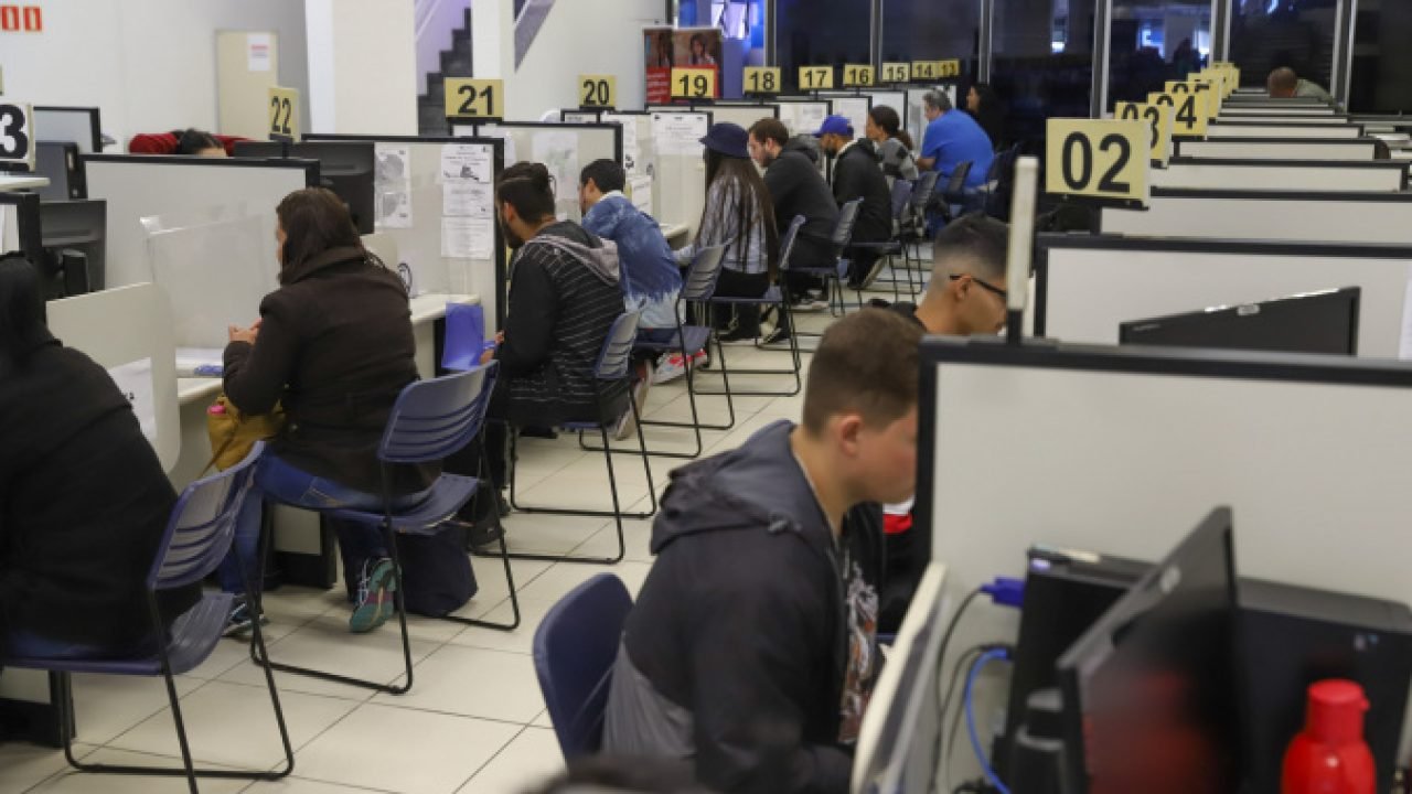 Paraná liderou ranking nacional de contratações via Agências do Trabalhador em 2025