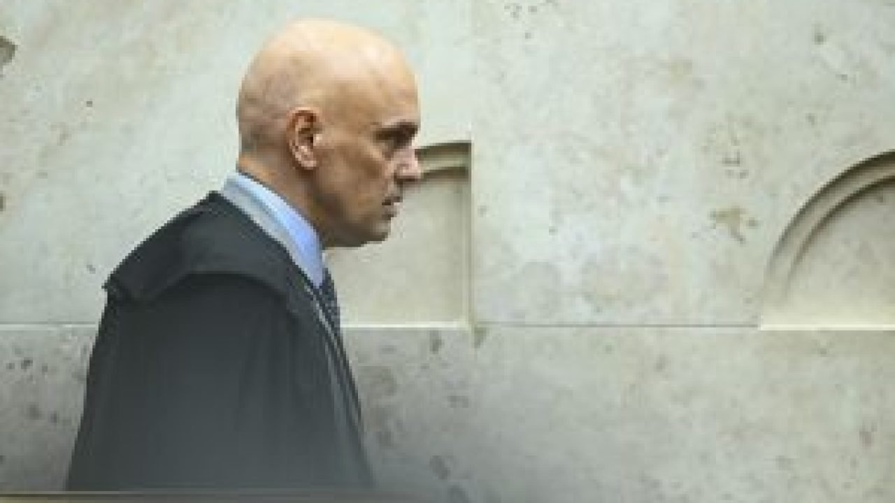 2024-09-04T000000Z_1875914506_MT1NURPHO000KLEFVT_RTRMADP_3_BRAZIL-SUPREMECOURT-ALEXANDREDEMORAES-copiar-300x200-1