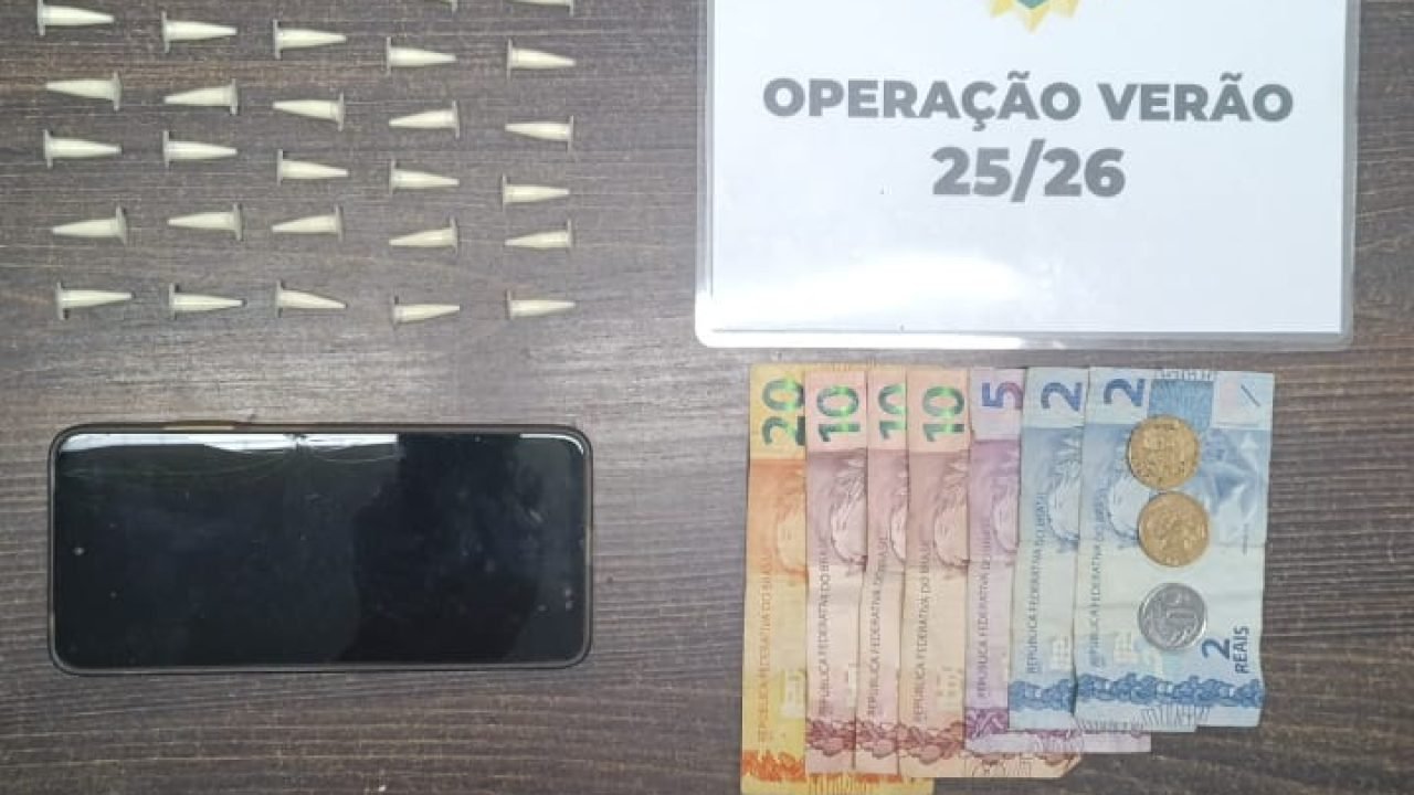 PMPR prende homem com mais de 60 pinos de cocaína em Matinhos