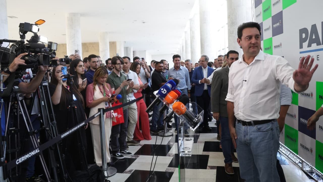 Ratinho Júnior sinaliza disputa pela presidência com discurso de projeto