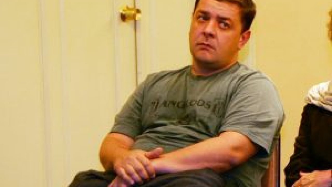 3828962842-fabio-luis-lula-da-silva-filho-do-ex-presidente-assiste-palestra-do-pai-luiz-inacio-em-2008-300x230-1