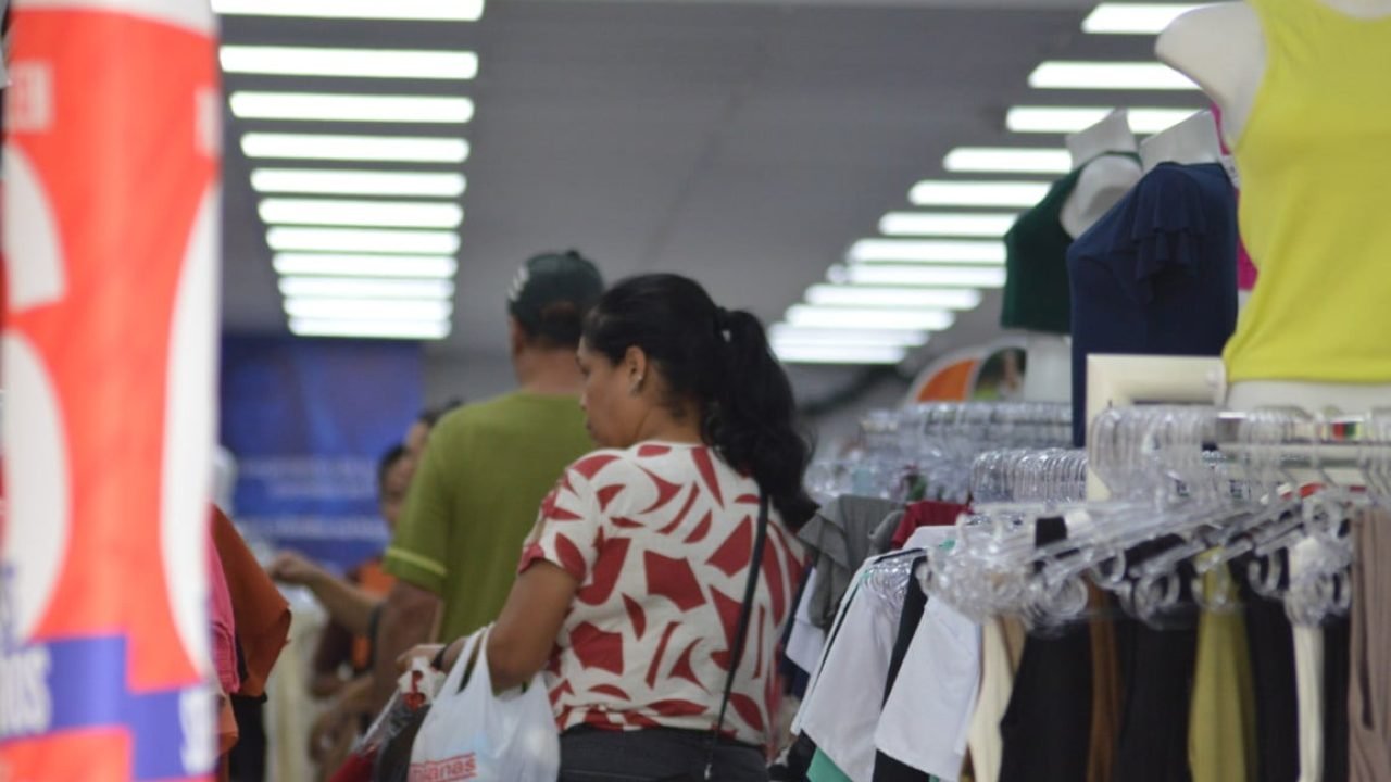 Furto miúdo, prejuízo graúdo: O varejo se reinventa e o cliente “que lute”