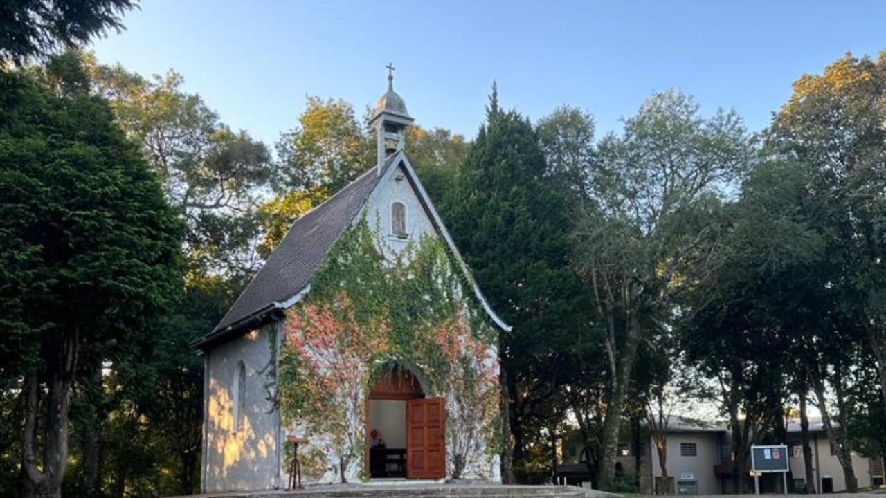 Criminosos incendeiam Santuário de Schoenstatt em Guarapuava