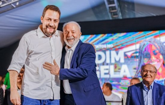 53824122571_72240dbb2b_k-750x500-2