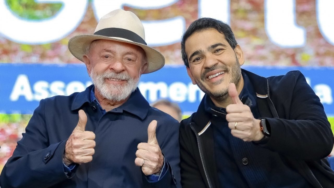 54554351418_e125bf83ec_k-750x484-1