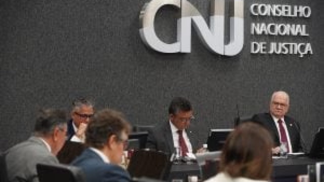 54946142973_9226f8db14_k-300x200-1