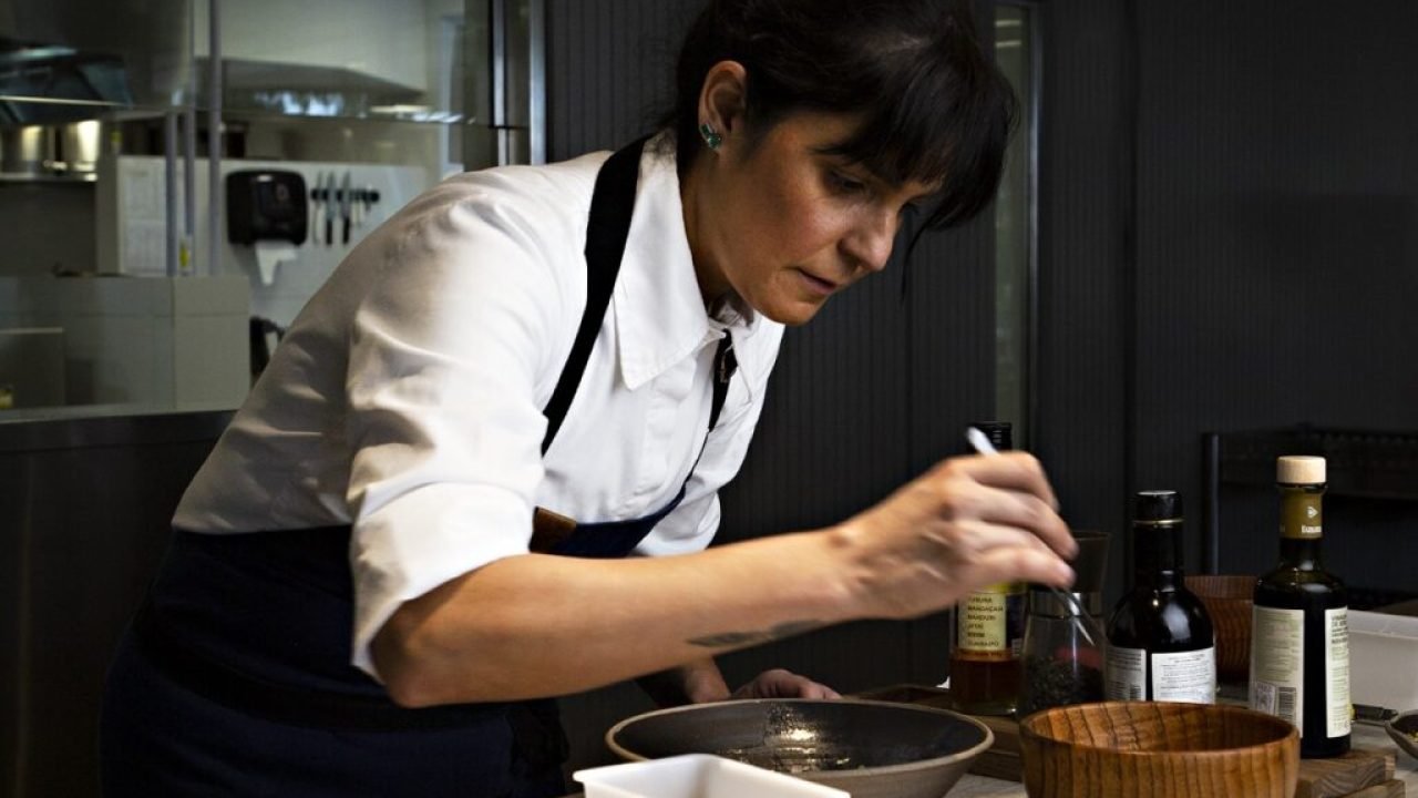 6.-Chef-Manu_Credits-Helena-Peixoto.10-1024x797.jpg