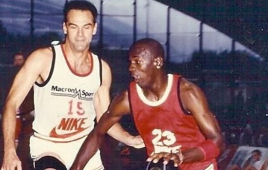 6fp3e38tkysiouseja4bp4b5q