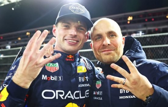 75hee0mxoi5sv7mq9phpj2m9h