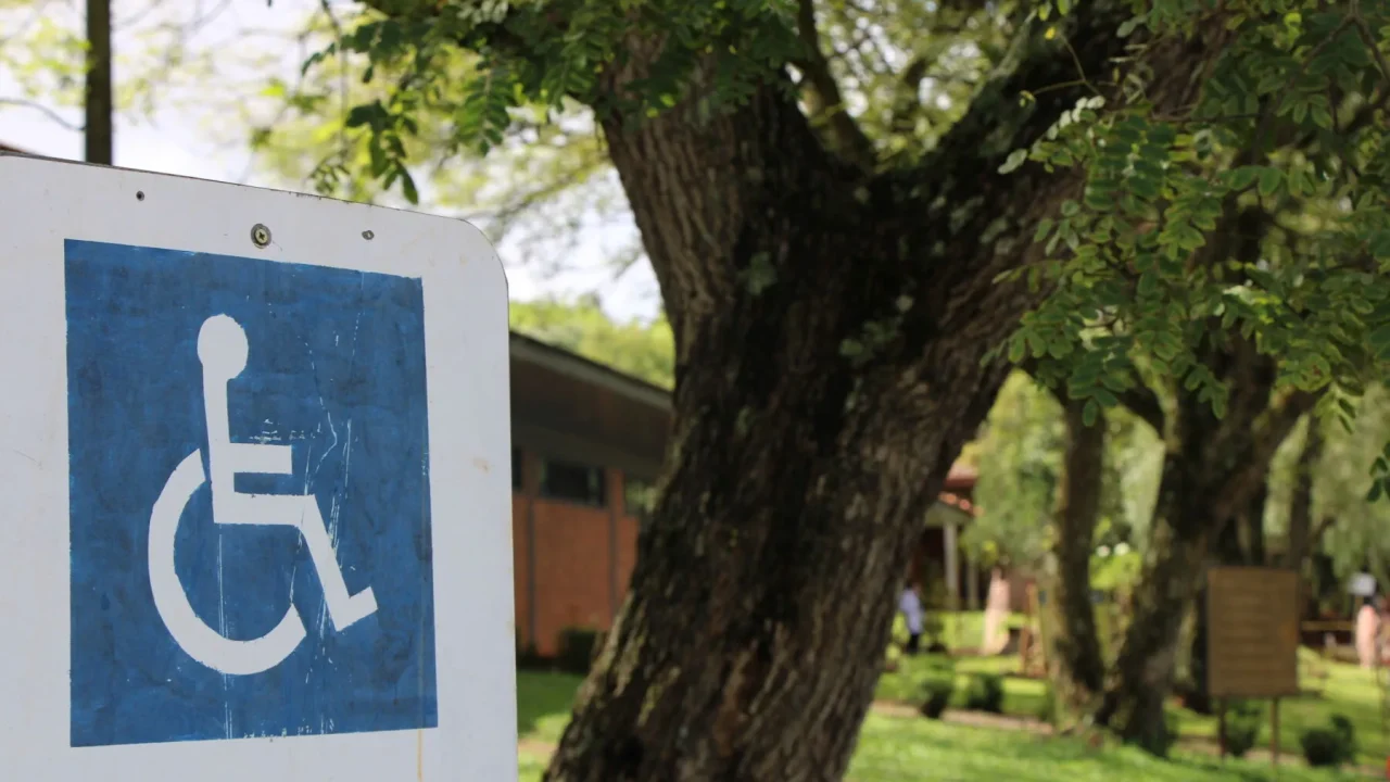 Unicentro realiza obras de acessibilidade no Câmpus Cedeteg, em Guarapuava