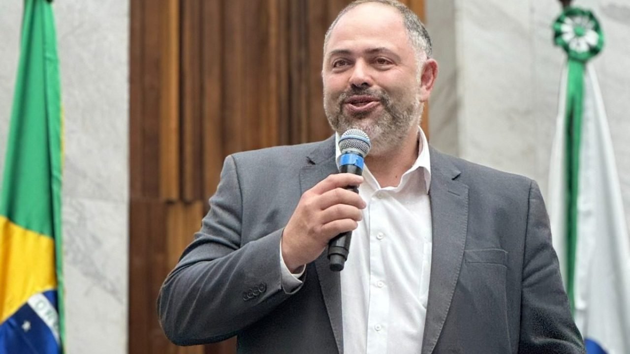 Artação Janiro destina R$ 4,9 milhões para fortalecer a saúde pública em municípios do Paraná