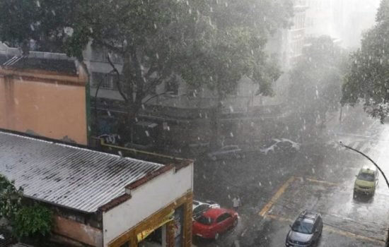 Chuva-tempestade-ciclone.jpg