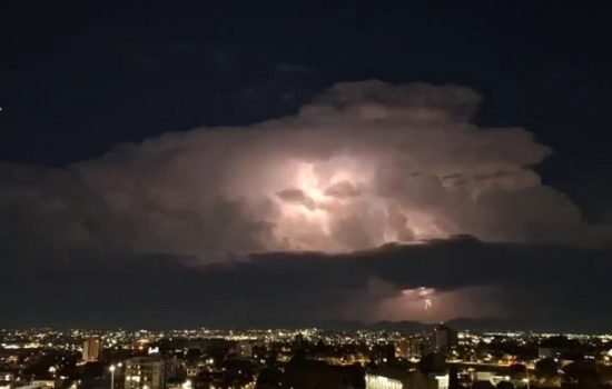 Chuvas-no-Litoral-vista-de-Curitiba.jpg