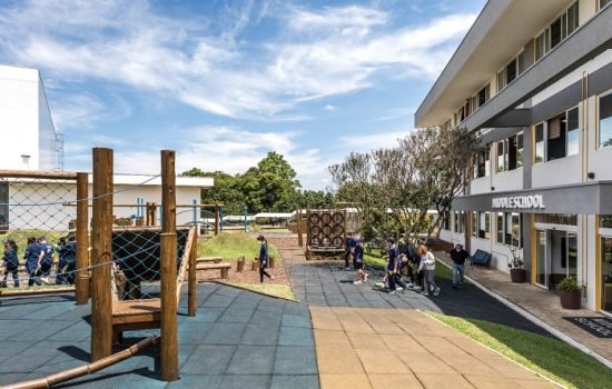 Escola-Internacional.jpg
