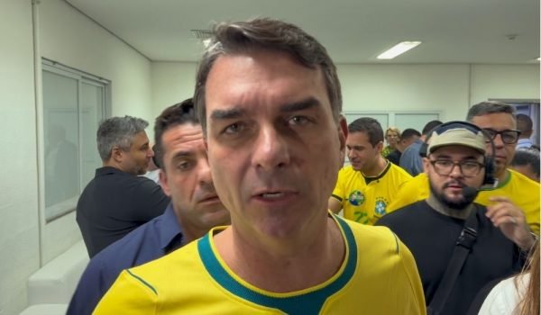 Flavio-Bolsonaro-1