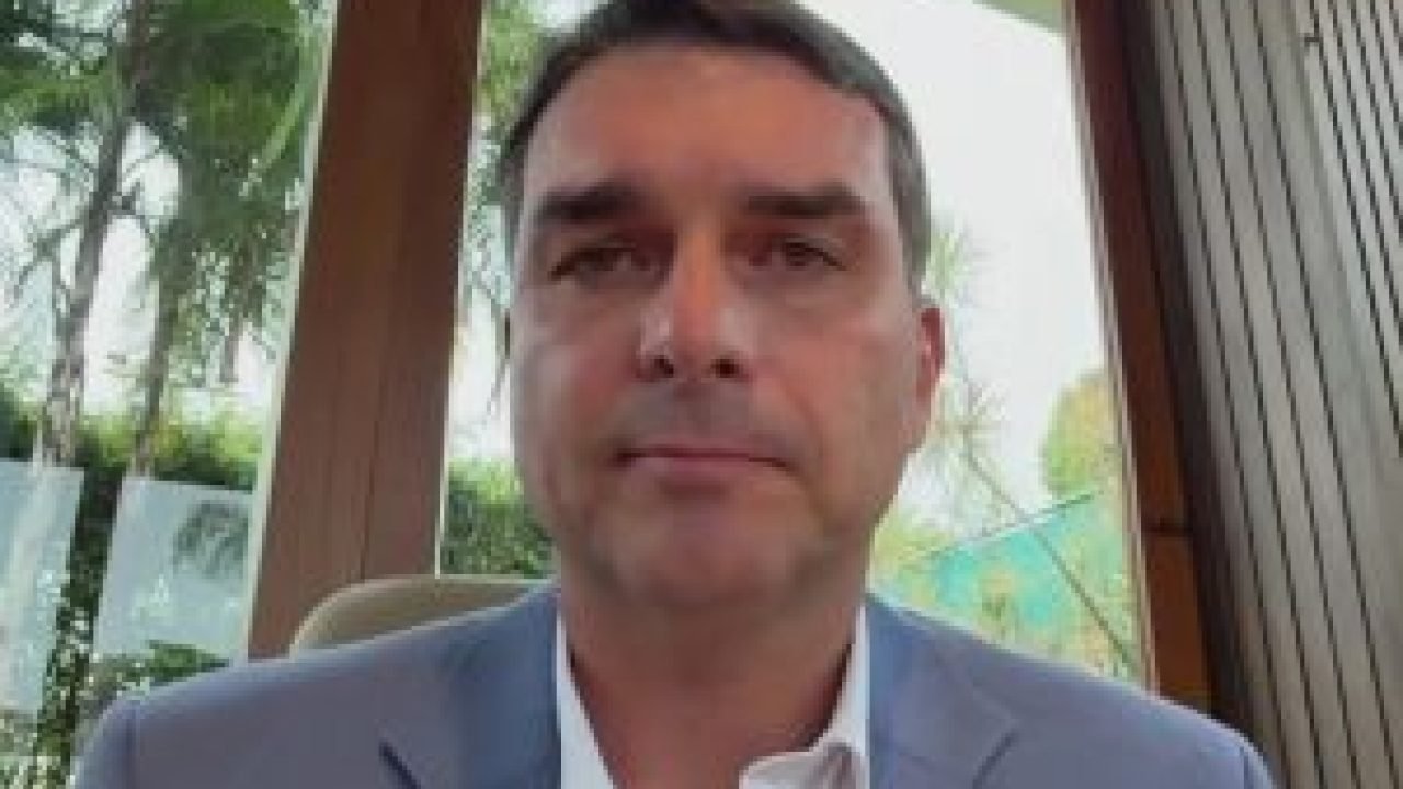 Flavio-CNN-300x198-1