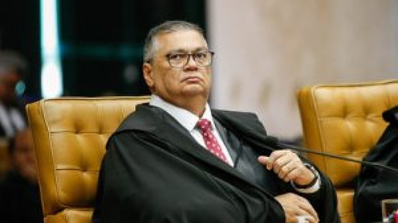 Flavio-Dino-300x200-1