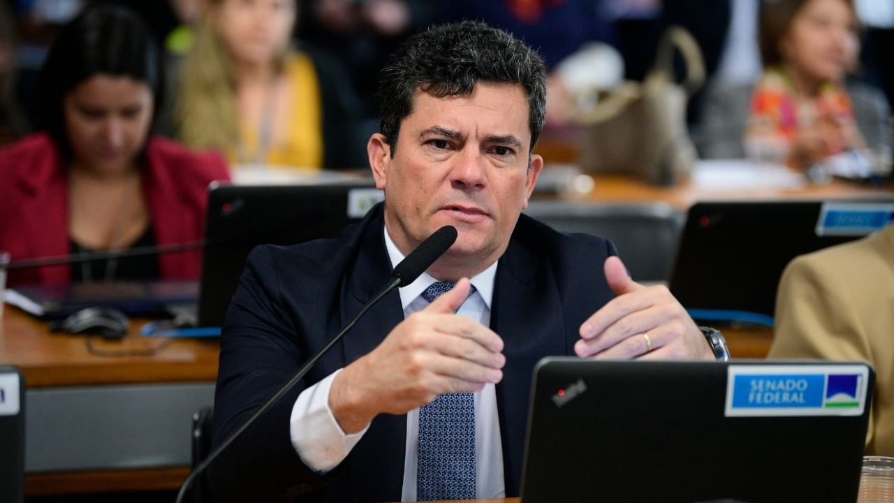 Moro-e-Flavio-Bolsonaro-Pedro-Franca-Agencia-Senado