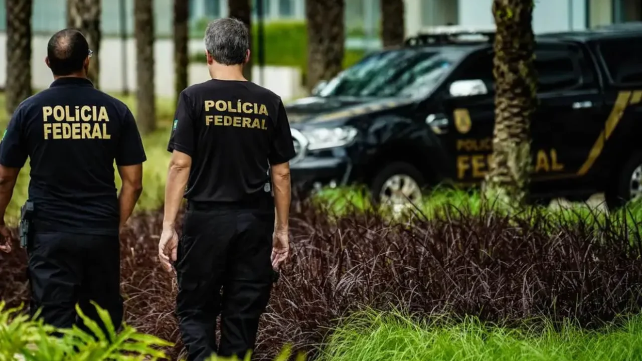 N73kJRh1-policia-federal-2