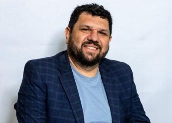 Oswaldo-Eustaquio-candidato-Reproducao-Facebook-Oswaldo-Eustaquio