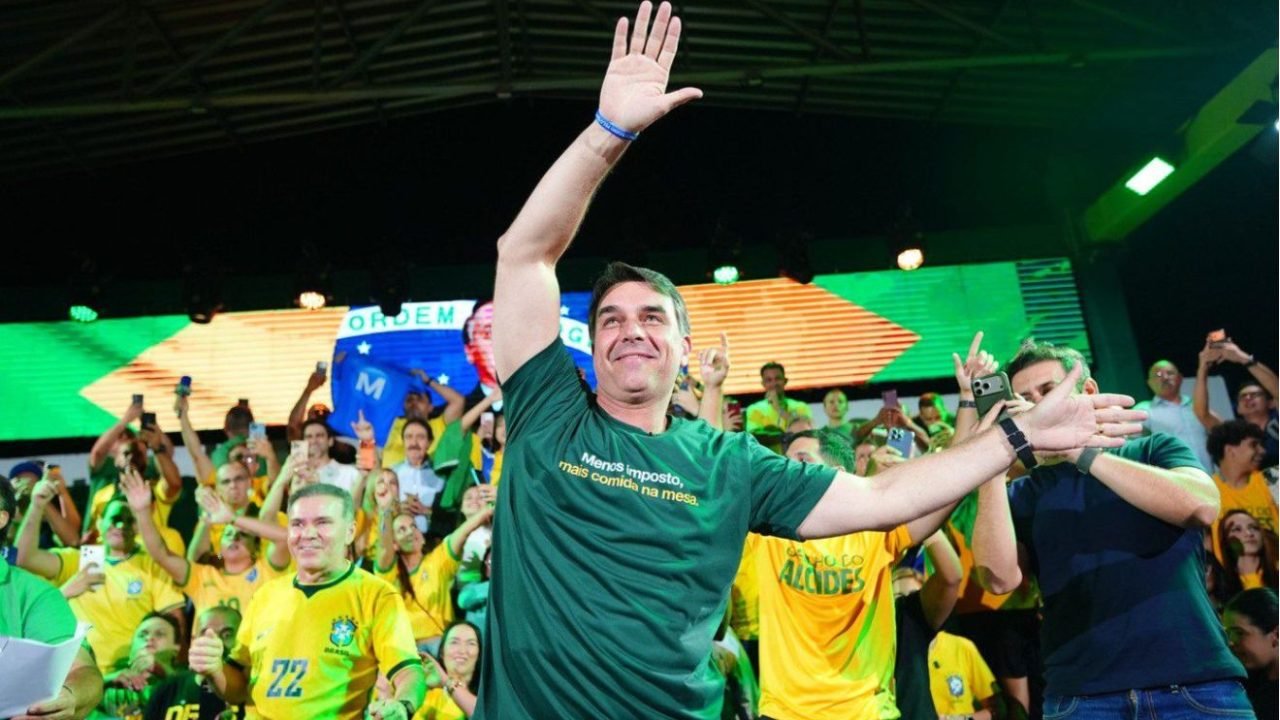 PL-chapa-pura-vice-Flavio-Bolsonaro-Vittor-Sales-Campanha-Flavio-Bolsonaro