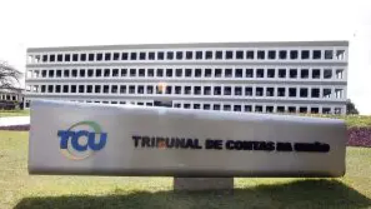 Predio-do-Tribunal-de-Contas-da-Uniao-TCU-orgao-que-deferiu-medida-acatada-pelo-governo-Lula-300x167.jpg