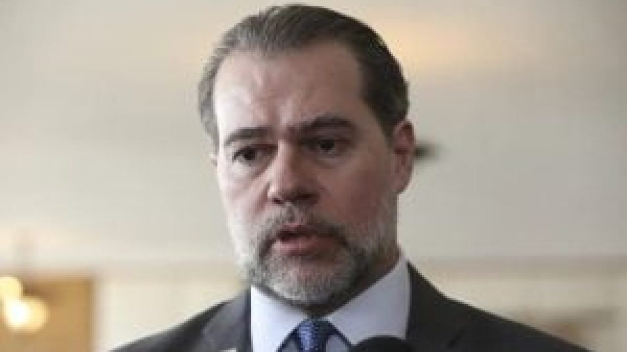 Toffoli-gravcao-300x179-1