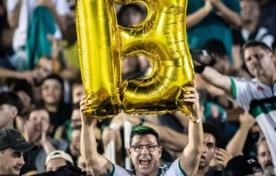 Torcida-do-Maringa.jpg