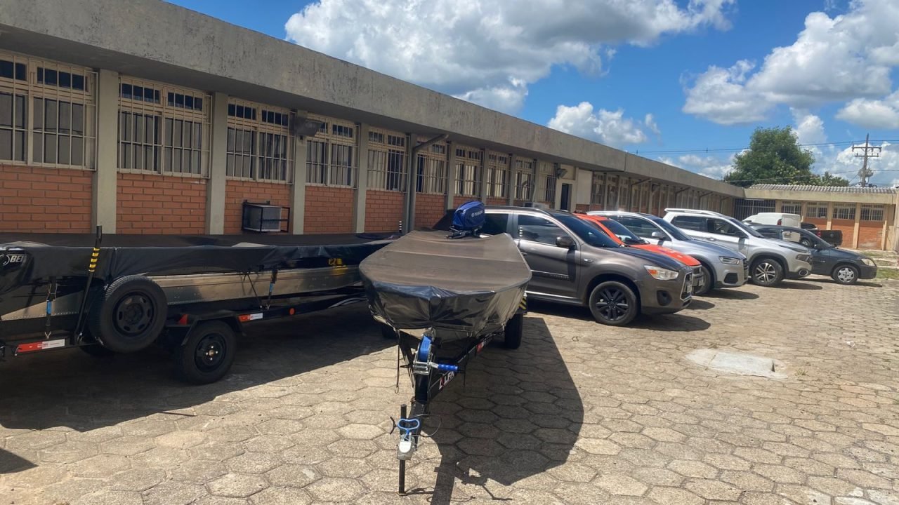 Operação “Irmãos do Tráfico”: polícia desmonta esquema familiar do tráfico em Guarapuava e