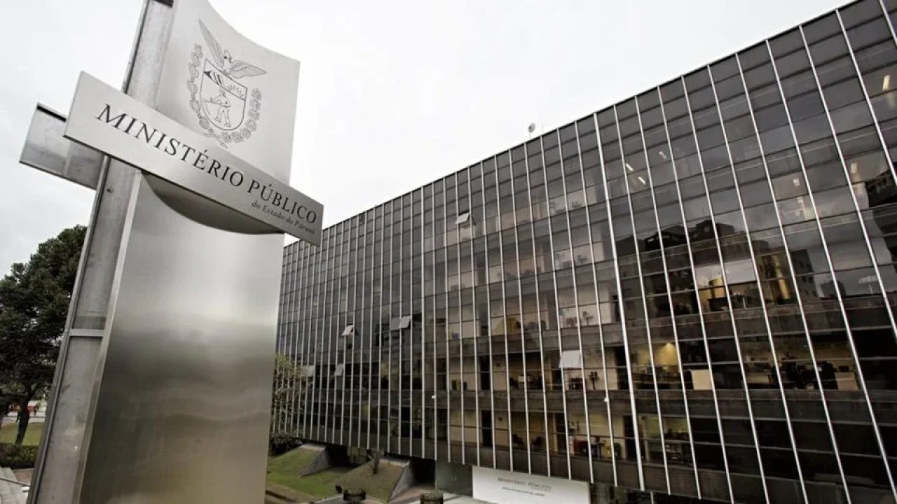 Justiça condena por injúria racial e lesão corporal casal que